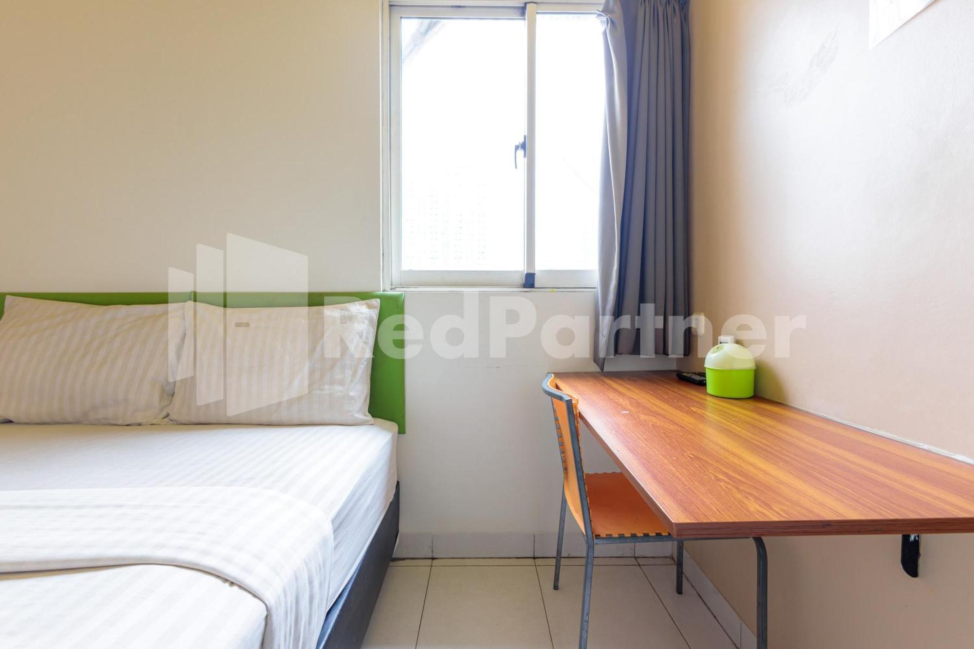 Ichiza Room Redpartner Джакарта Екстериор снимка