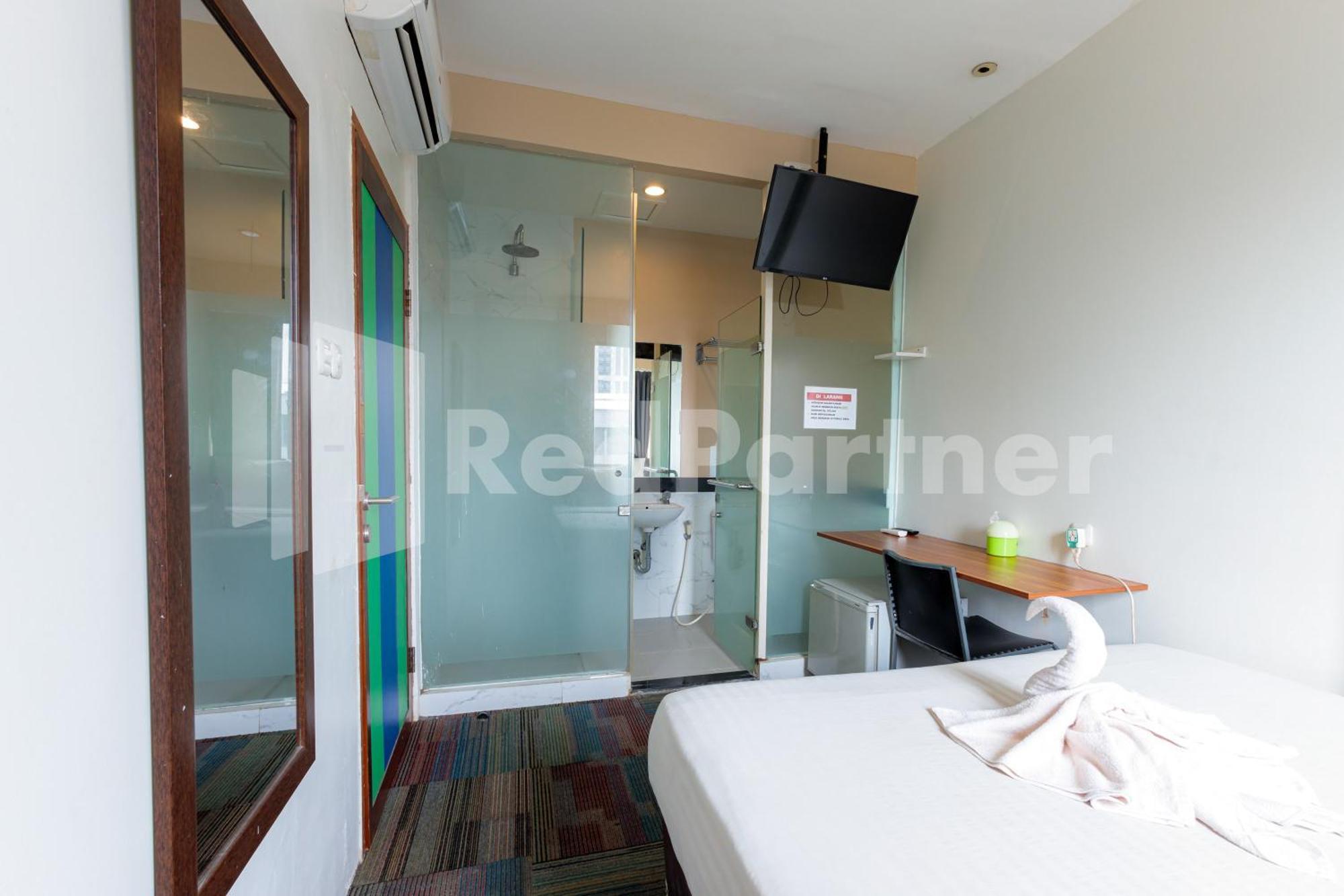 Ichiza Room Redpartner Джакарта Екстериор снимка
