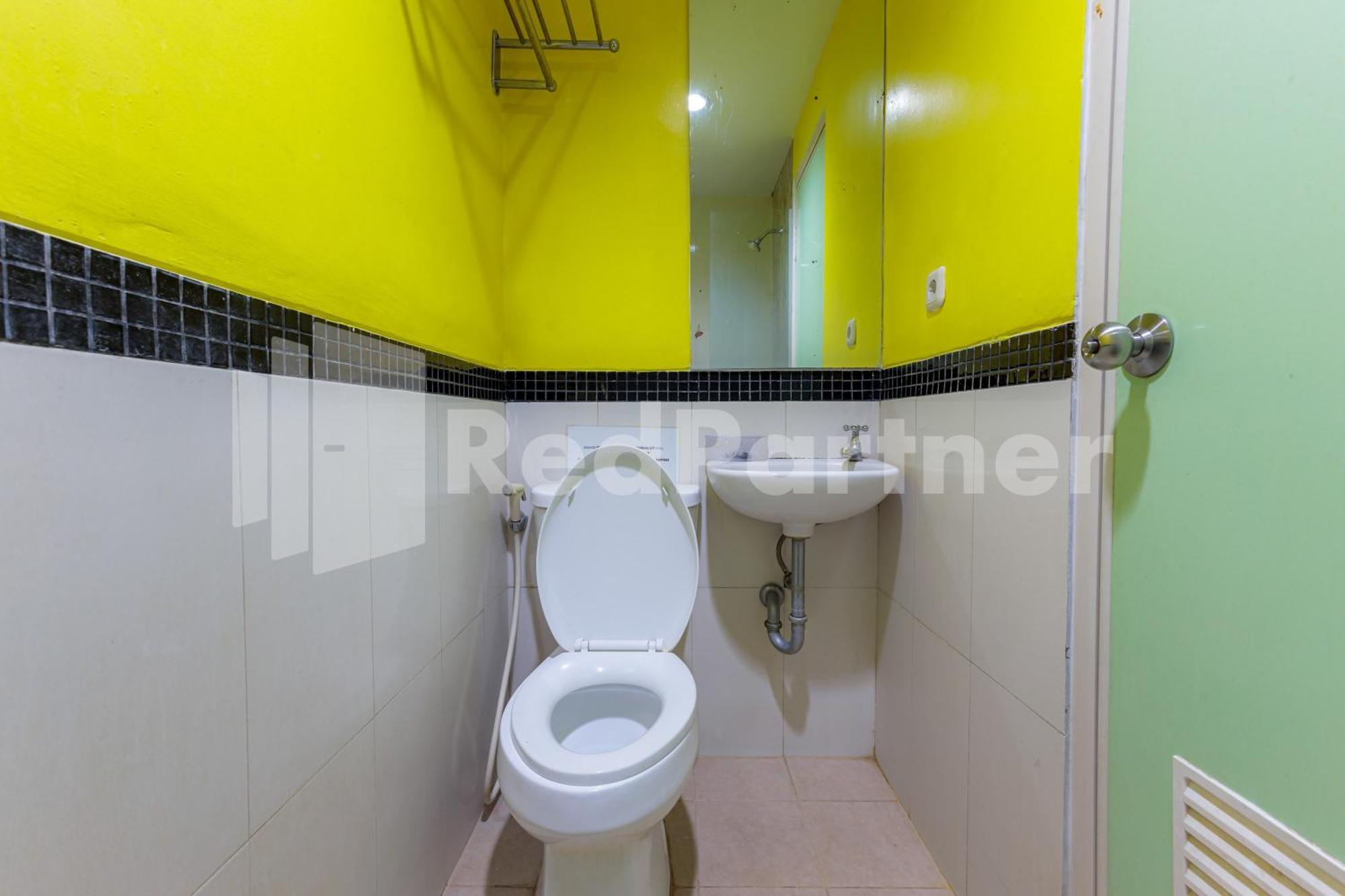 Ichiza Room Redpartner Джакарта Екстериор снимка