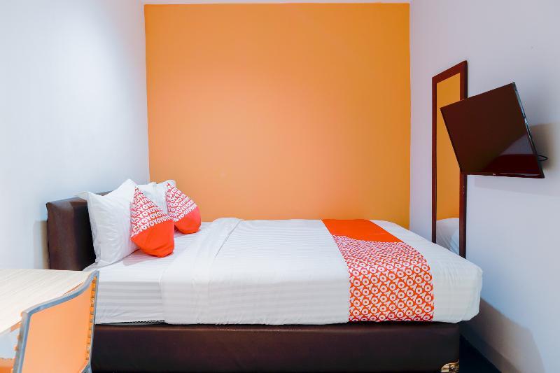 Ichiza Room Redpartner Джакарта Екстериор снимка
